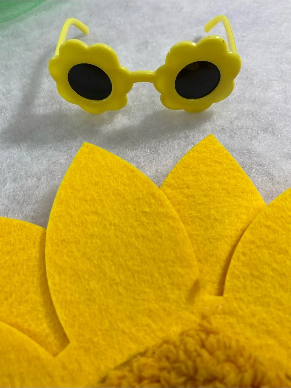 Small pet like small Sunflower Costume Set with Green Tutu and Yellow Sunglasses